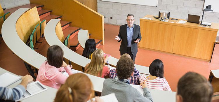 psychologist giving a lecture to students