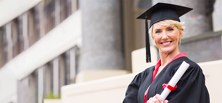 woman getting masters in research psychology